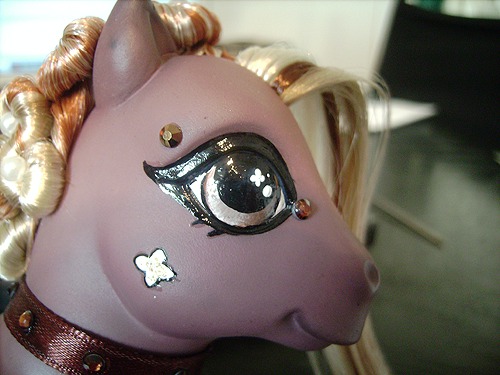 Pony Custom Eye image